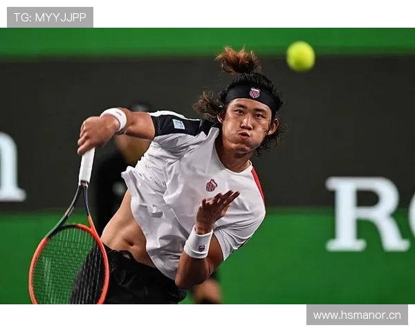 张之臻上海大师赛遭遇首轮失利引发球迷广泛关注与未来调整讨论